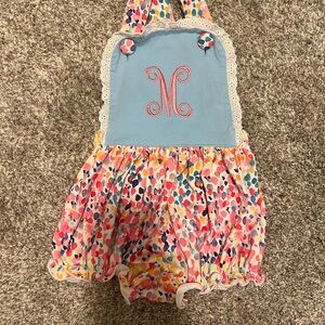 18M “M” monogram bubble